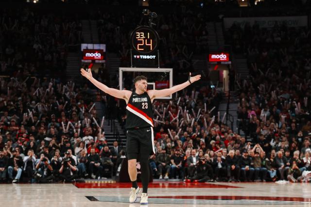 开云体育平台-摆烂大年鹤立鸡群!开拓者有望超勇士拿到主场优势